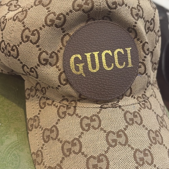Gucci hat - Picture 1 of 3